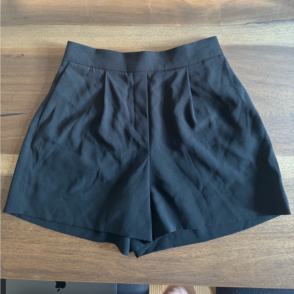 Aritzia Babaton